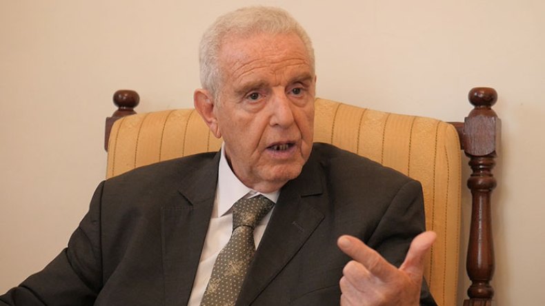 عبد الكريم عبادة: رسالة الرئيس “باهتة” وغير متجاوبة مع مطالب الشعب