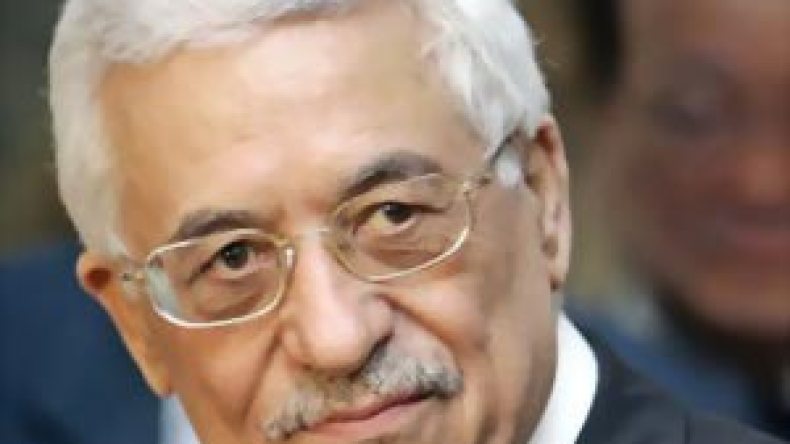 عباس : ” لن  نقبل  أي  وقف  للاستيطان  لا  يشمل  القدس “