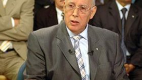 تخفيض مديونية البلديات وزيادات معتبرة في منح المجاهدين والمسنين