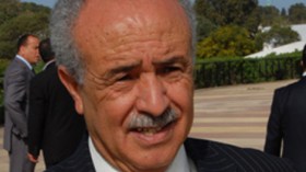 ‮”‬الأفلان‮ ‬في‮ ‬غيبوبة‮.. ‬تحوّل‮ ‬من‮ ‬حزب‮ ‬رائد‮ ‬إلى‮ ‬هيكل‮ ‬بائد‮”‬
