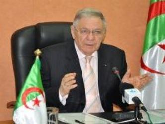 Équipement de 22 centres anticancer en appareils de radiothérapie avant fin 2014