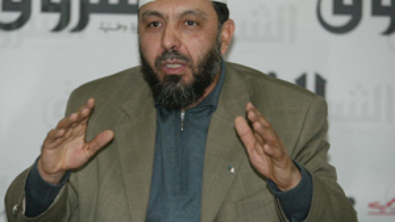 لست دكتاتورا والقضية ليست في عودة الجماعة الى زعيمها