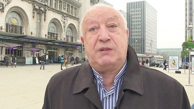 Algerians overcame their fear; celebrate the Prophet Mohamed’s Birth in Paris streets