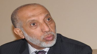 Belkhadem: «Bouteflika a besoin d’une rééducation fonctionnelle des muscles de ses jambes»