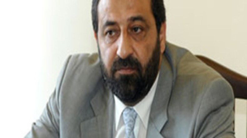 مجدي‭ ‬عبد‭ ‬الغني‭ ‬لـ‮”‬الشروق‮”‬‭: ‬لا‭ ‬علم‭ ‬لي‭ ‬بالعقوبة‭ ‬ولم‭ ‬يصلني‭ ‬أي‭ ‬خطاب‭ ‬رسمي‭ ‬بشأنها