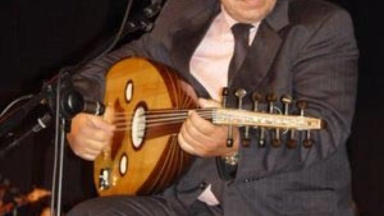 أطربت الجزائريين حصريا بالبومي الجديد وسأغنيه لجاليتنا المغاربية بكندا