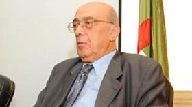 المناضل الكبير عبد الحميد مهري في ذمة الله
