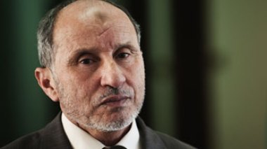 Mustapha Abdeldjalil : « Nous enverrons une délégation en Algérie une fois qu’elle a reconnu le CNT »