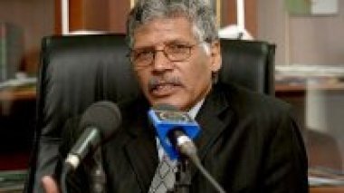 Sahara occidental : Abdelkader Taleb Omar reconduit dans son poste de Premier ministre