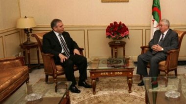 Opposition syrienne: l’ambassadeur syrien en Algérie aurait fait défection