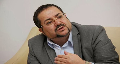 Menasra: «Le limogeage de Belkhadem n’est pas lié à sa participation à une réunion de l’opposition»