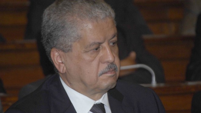 سلال: انتخبوا بوتفليقة ليُطلق مشروع “التجديد الوطني”