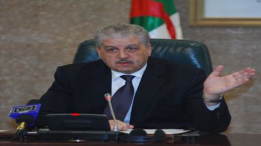 Sellal annonce le recensement de postes vacants dans le secteur public