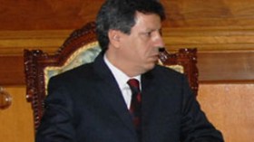 السفير الليبي في الجزائر يطلب اللجوء السياسي  رسميا
