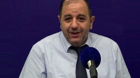 من الضروري إضفاء اللامركزية على القرارات الاقتصادية