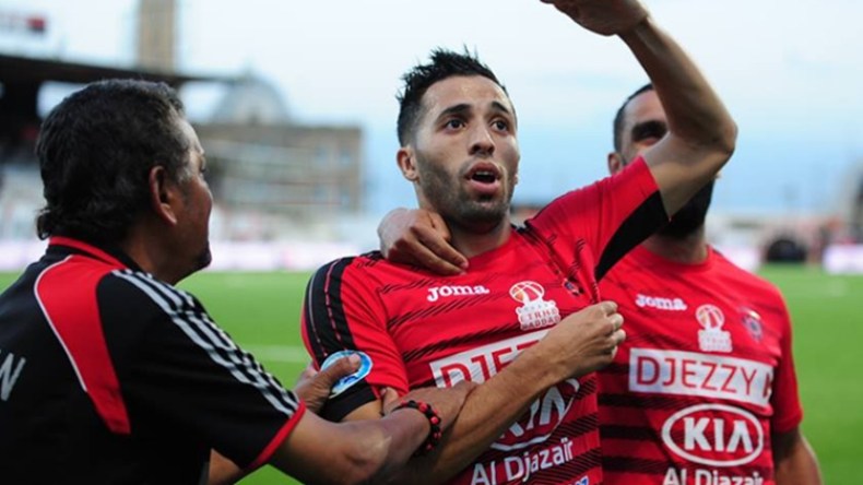 عبد الرحمان مزيان نجم ظلمه الدوري الجزائري