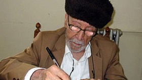 شيبان والهاشمي العربي يكرمان الشيخ “عبد الرحمن الجيلالي”