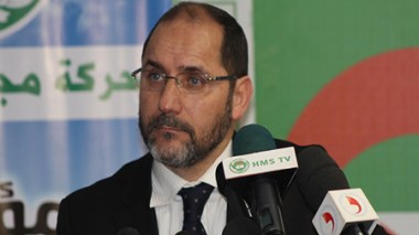 Makri: «Le pouvoir persiste dans sa fuite en avant»