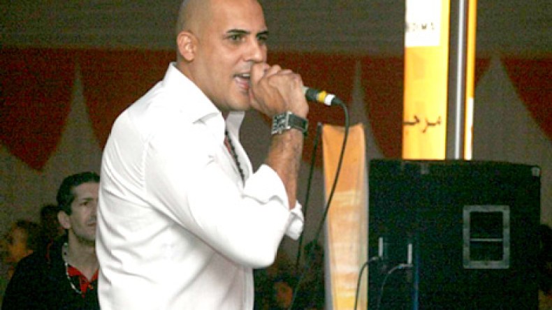 عبدو درياسة: والدي مستاء لإقصائه من حفل افتتاح الخمسينية