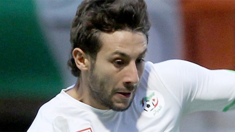 جمال عبدون: “لدي الإمكانيات للعب..ولا مشاكل مع زياني وروراوة”