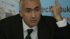 الحكومة تسحب اعتماد مراسلي “رويترز” ووكالة الأنباء الفرنسية