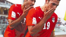أبو تريكة وزكي وزيدان جاهزون لمواجهة الجزائر