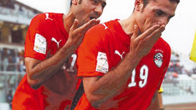 أبو تريكة وزكي وزيدان جاهزون لمواجهة الجزائر