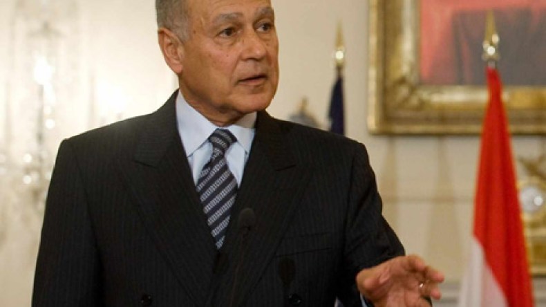 علاء مبارك أراد أن يكون رئيسا لمصر على “ظهر” الجزائر