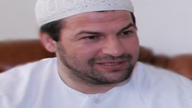 سمير‭ ‬سعيود‭ ‬المدعو‭ ‬‮”‬مصعب‮” : ” ما تقومون‭ ‬به‭ ‬لا‭ ‬علاقة‭ ‬له‭ ‬بالجهاد‭ ‬ويضرّ‮ ‬بالإسلام‭ ‬ويوسع‭ ‬الفتنة‭..‬‮ ‬فالتحقوا‭ ‬بالمصالحة‮”‬