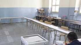 “الموتى والمجانين.. لا يزالون في قوائم المحليات”!