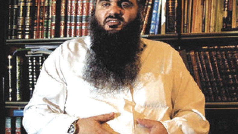 دروكدال يمهل لندن 20 يوما لاطلاق سراح المفتي بالمجازر الجماعية