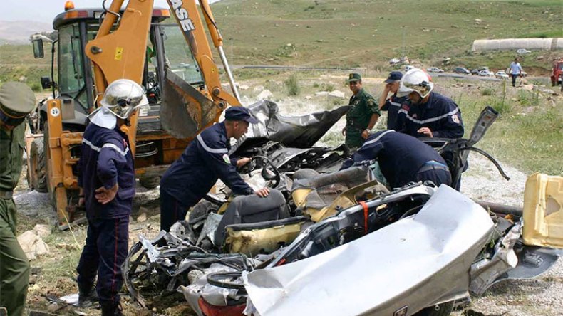 حوادث المرور تحصد أرواح 16 شخصا في يومين