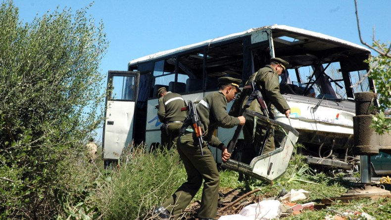 15 جريحا في حادث إنقلاب حافلة لنقل المسافرين بوادي الكرمة