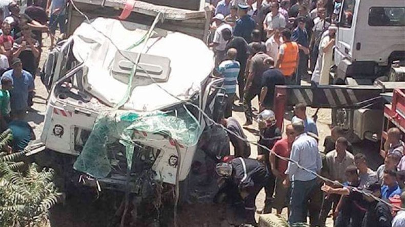 شاحنة تقتل 4 نساء من عائلة واحدة على الطريق الوطني رقم 9 ببجاية