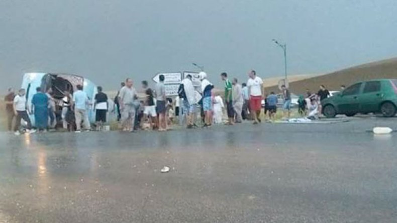 هلاك ثلاث بنات وإصابة 24 شخصا في انقلاب حافلة بقسنطينة