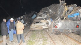 21 جريحا في اصطدام قطارين بالسمار وفتح تحقيقات لتحديد الأسباب