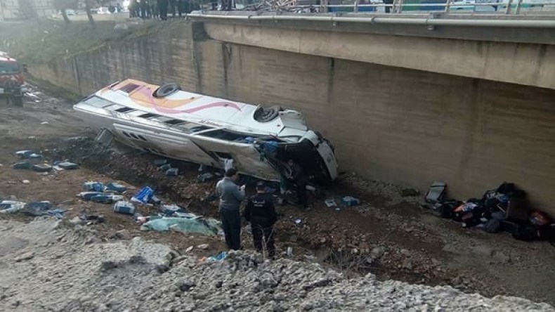 5 قتلى و30 جريحا في حادث مرور بالمدية