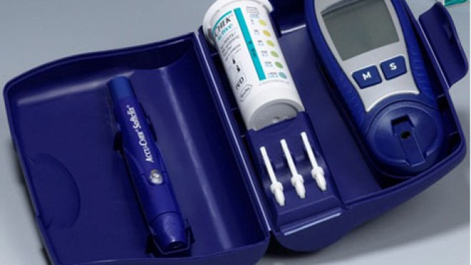 آلات قياس السكر مجانا للمرضى في رمضان
