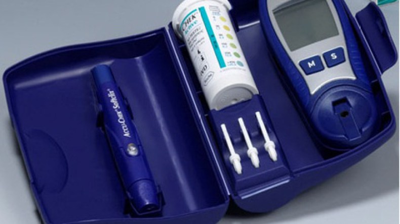 آلات قياس السكر مجانا للمرضى في رمضان