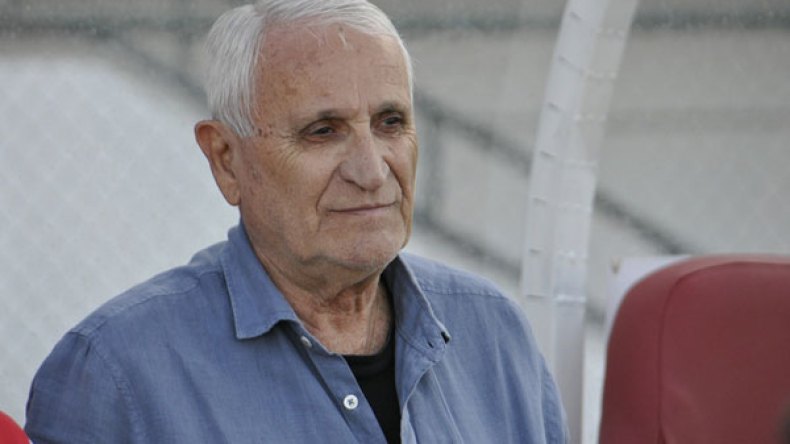 أكورسي يعلن استقالته من تدريب “البابية”