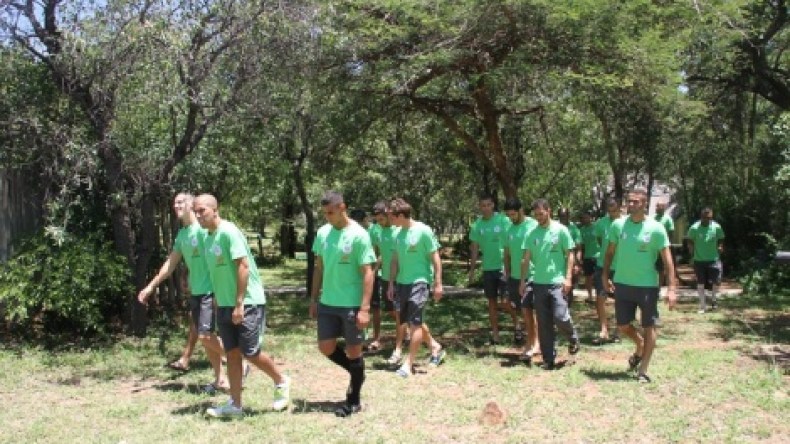 “محاربو الصحراء” يتنزّهون قبيل شنّ “الهجوم” الواعد