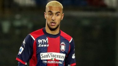 Menaces de mort : Adam Ounas compte déposer plainte