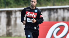 بينيفنتو الإيطالي يريد استعارة وناس من نابولي