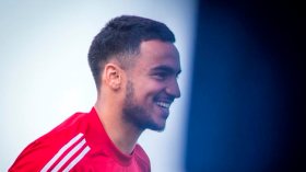 مدرب كالياري: آدم الوناس تحسّن كثيرا