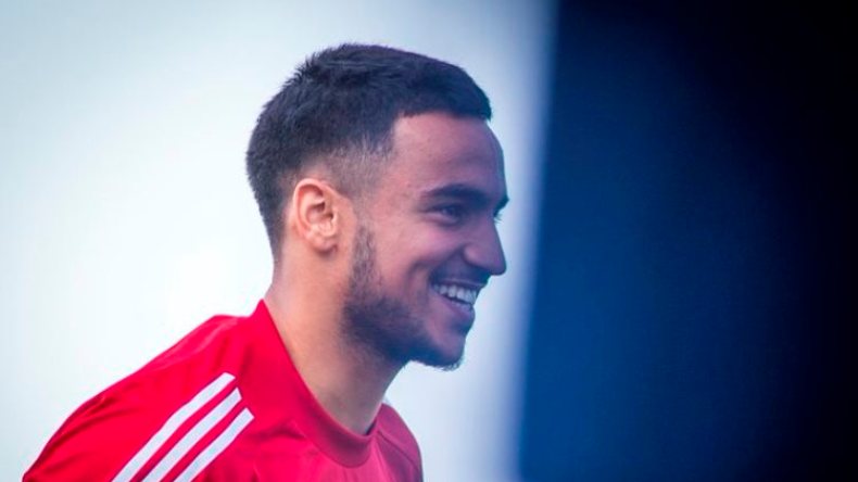 مدرب كالياري: آدم الوناس تحسّن كثيرا