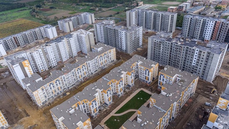 مكتتبو عدل 2013 بتيبازة يطالبون بتحقيق حول قيمة الأعباء المفروضة