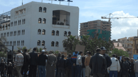 مكتتبو “عدل 2” يواصلون احتجاجاتهم