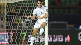 مشاركة آدم الوناس ضد الكونغو وكولومبيا مُعلّقة