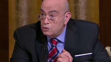 فاقد الشيء لا يعطيه!