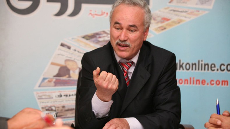 تحرير الإعلام من قبضة الإشهار.. والحق في المعلومة